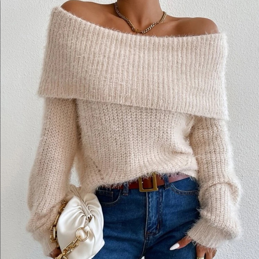 Solid Off The Shoulder Flap Detail - image 3